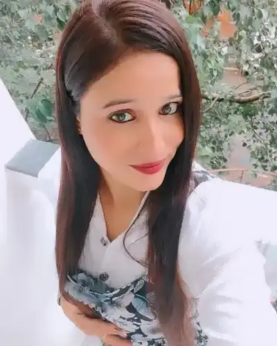Call Girls in Khirkiya